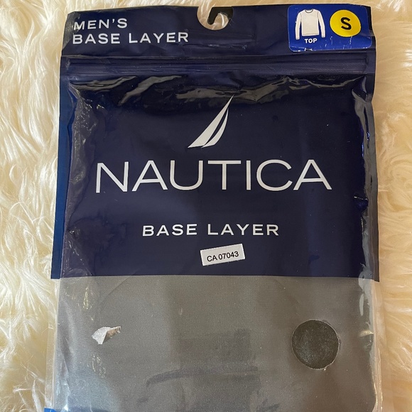 Nautica mans base layer - Picture 1 of 2
